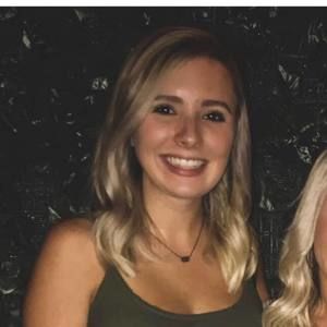 Meet your Posher, Carrie